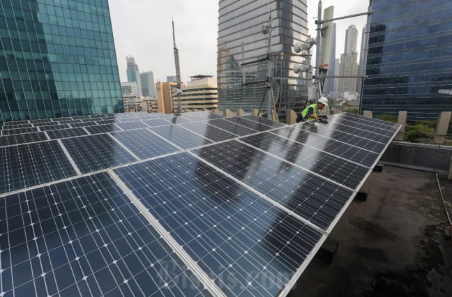 Kesiapan Industri Panel Surya RI Menangkap Peluang Proyek PLTS 100 GW